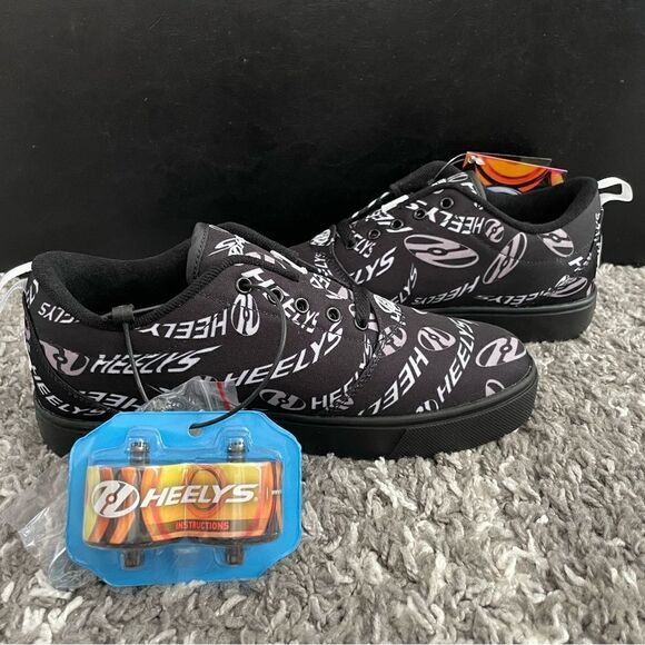 NIB Heelys® Pro 20 Prints Skate Shoes - Picture 4 of 9